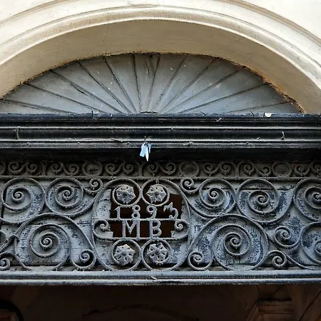 In The Heart Of Odessa: Velyka Arnautska St. 85 Апартаменты
